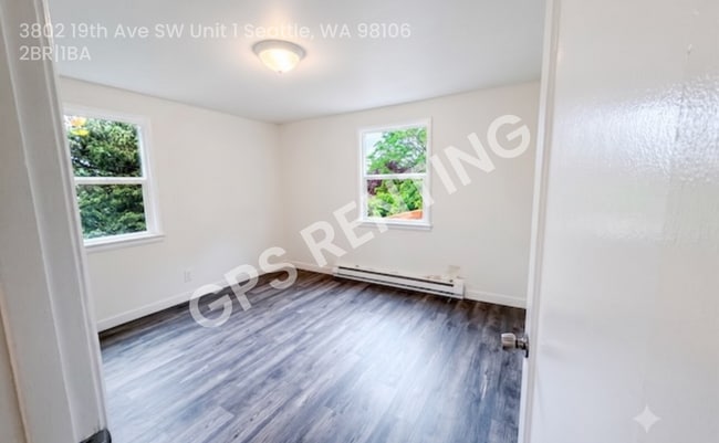Photo - 3802 19th Ave SW Unit 1
