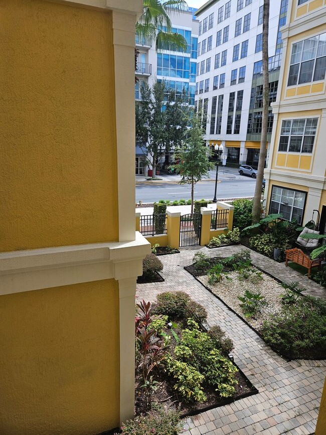 Beautiful Downtown Condo 2/2 Courtyard Vie... - Beautiful Downtown Condo 2/2 Courtyard Vie...