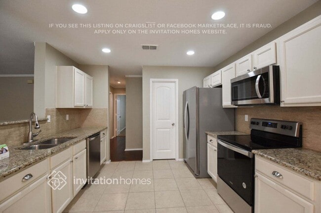 Photo - 1676 Wildrose Dr