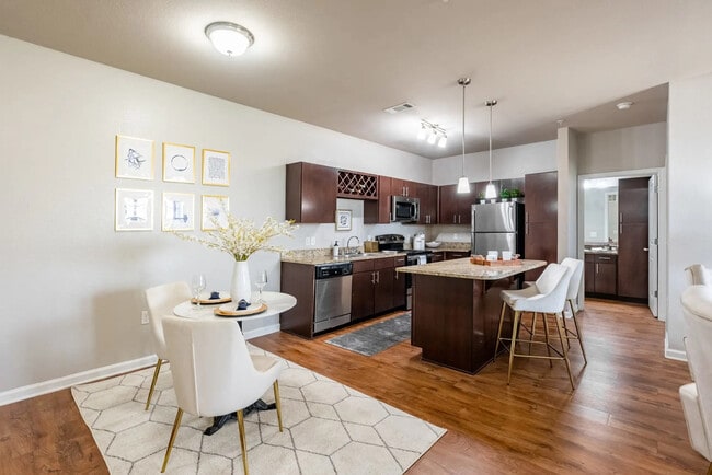 Photo - The Reserve at Country Club