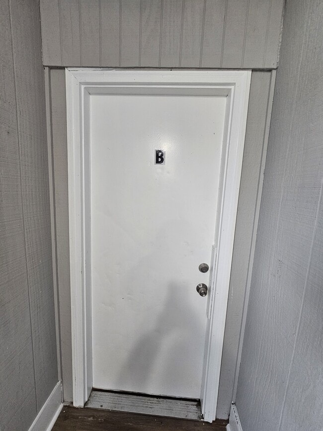 Photo - 11675 Beechwood St