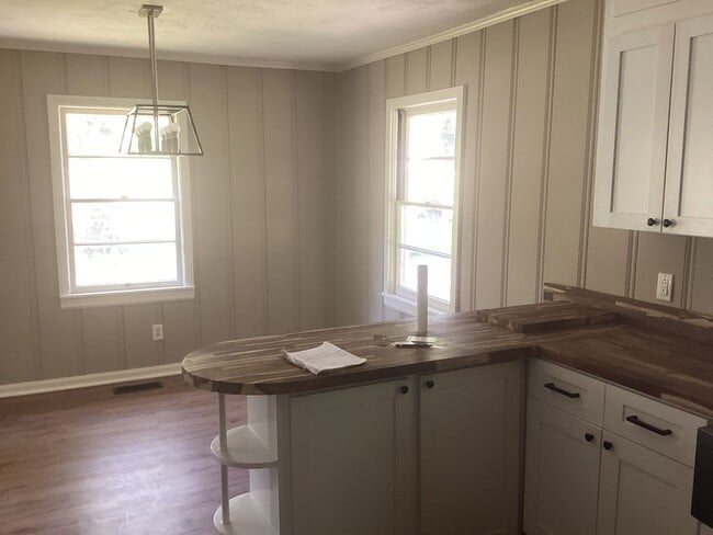 Photo - Newly Remodeled 3-bedroom 1 bath in North Gadsden