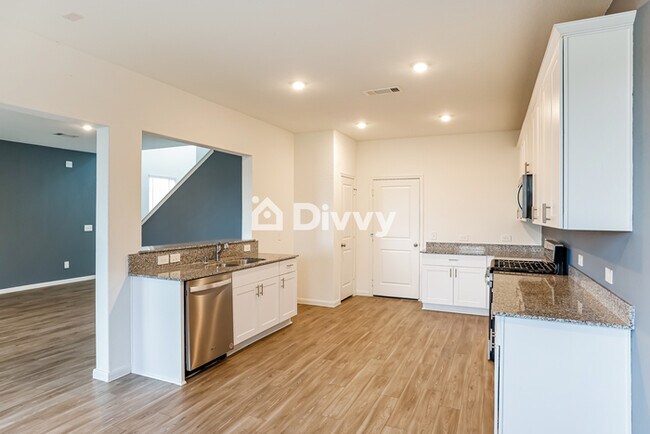 Photo - 5707 Finely Run Street