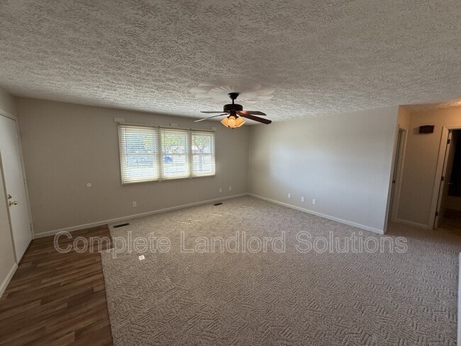 Photo - 1752 E Morgan Dr