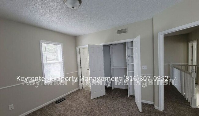 Photo - 142 N Bellaire Ave