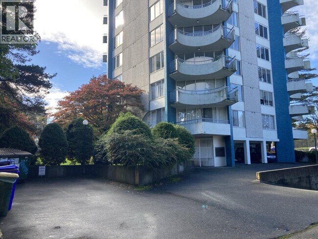 4691 W 10th Ave Unit 503