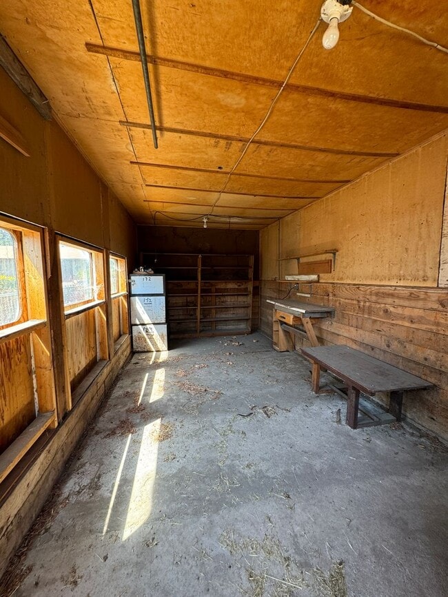 Photo - 1008 Lake Ave