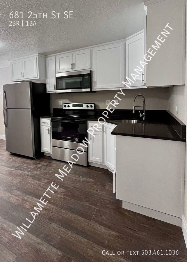 Photo - 681 25th St SE Apartment