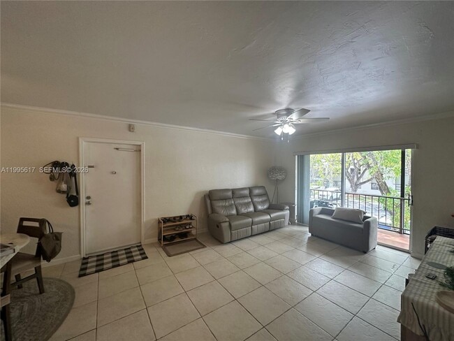 Photo - 7951 SW 104th St Unidad 209D