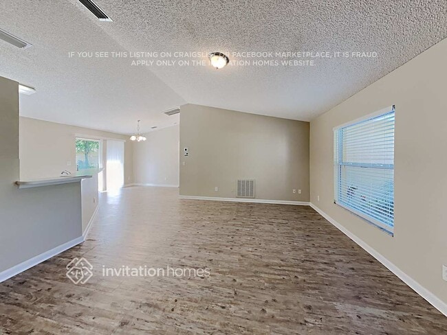 Photo - 5605 Falcon Blvd