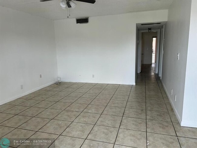 Photo - 2200 Springdale Blvd Unit 203