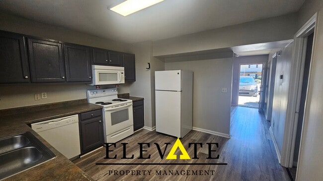 Photo - Strawberry Commons-Schedule a showing today!