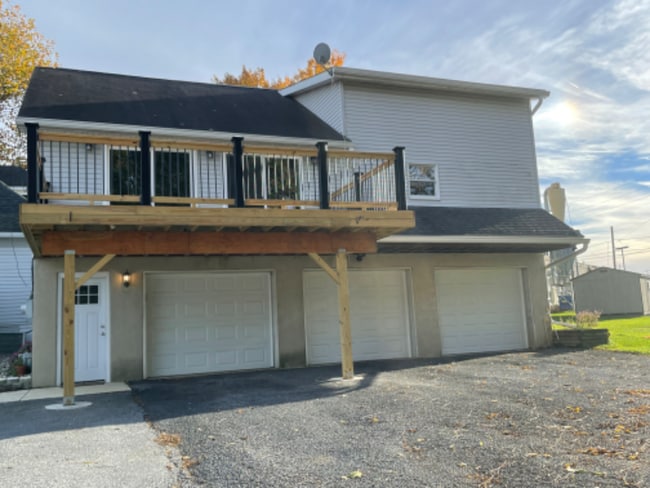 Photo - 3401 William Penn Hwy