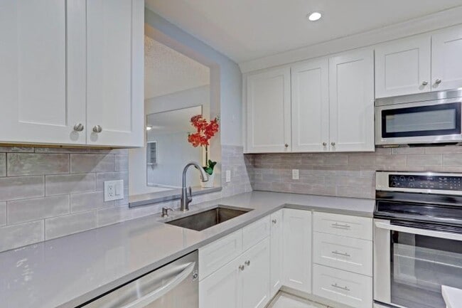 Photo - 3011 SW 21st Terrace