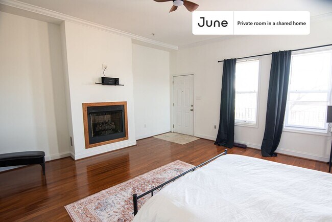 Photo - Room in Shared 3 bed/3.5 bath home Unit A