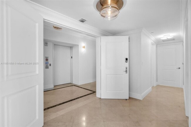 Building Photo - 3101 S Ocean Dr Unit 2605 Rental