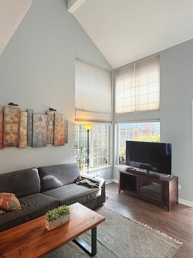 Photo - ? Charming 3BR/2.5BA Home in Kirkland, WA ?