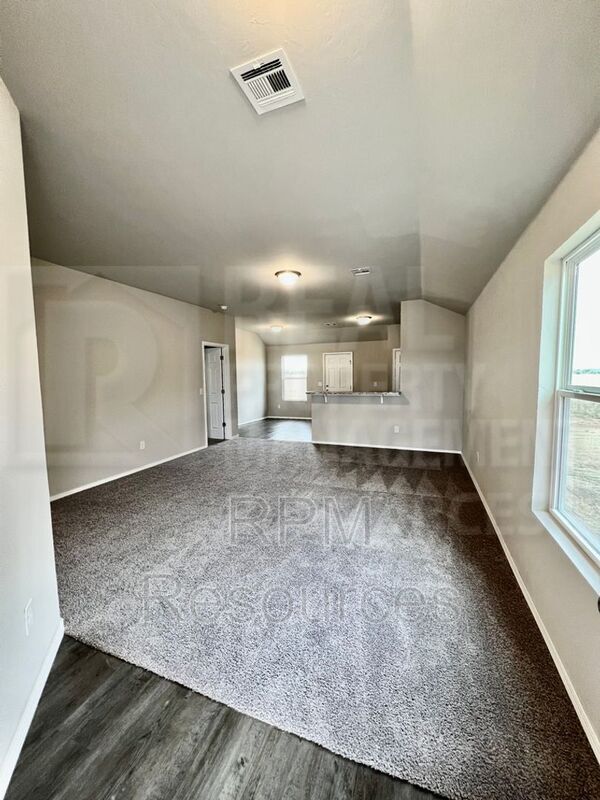 Photo - 10429 NW 19th St