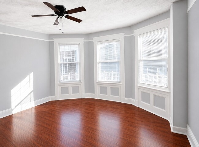 Building Photo - 867 S 17th St Unit 1
