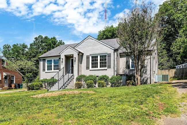 Photo - 5656 Kendall Dr