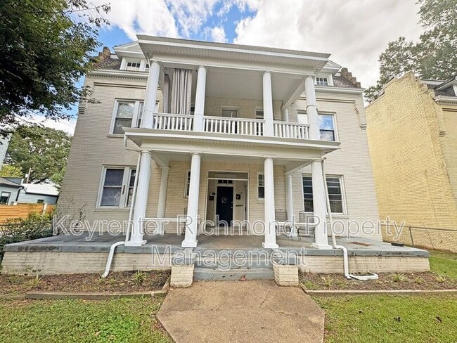 Building Photo - 3425 Carolina Ave Unit A