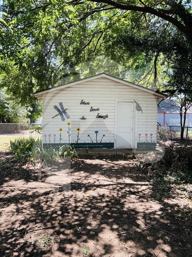 Photo - 1705 E Cherokee Ave