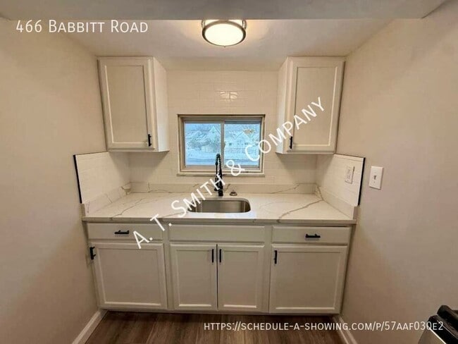 Photo - 466 Babbitt Rd