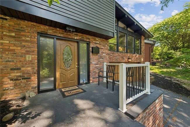 Photo - 2317 Marbury Rd