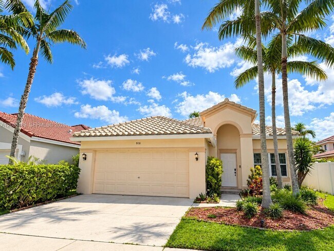 Photo - 908 Tanglewood Cir