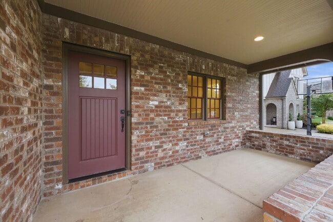 Photo - 790 Fontwell Ln