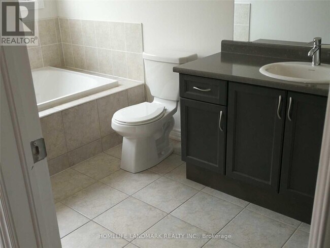 Photo - 15 Durblee Ave