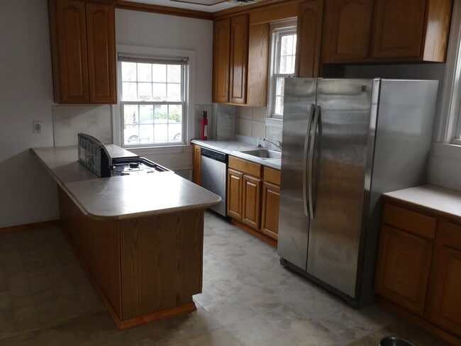 Photo - 866 N Abingdon St