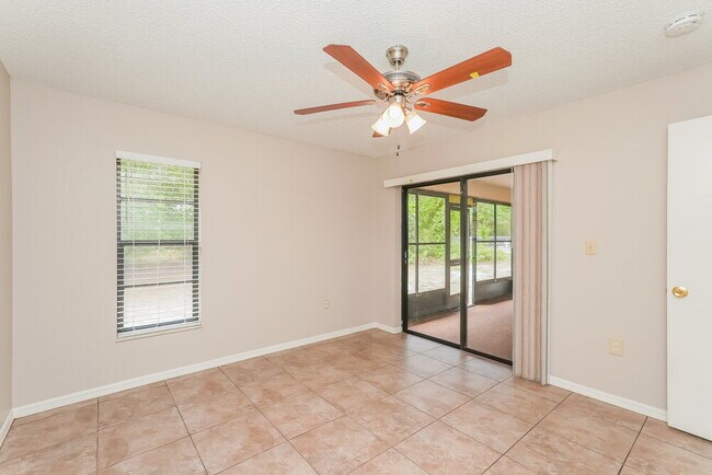 Photo - 5206 Hope Ln