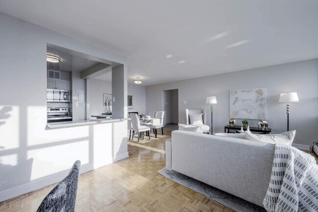 Photo - Ridge Hill Towers