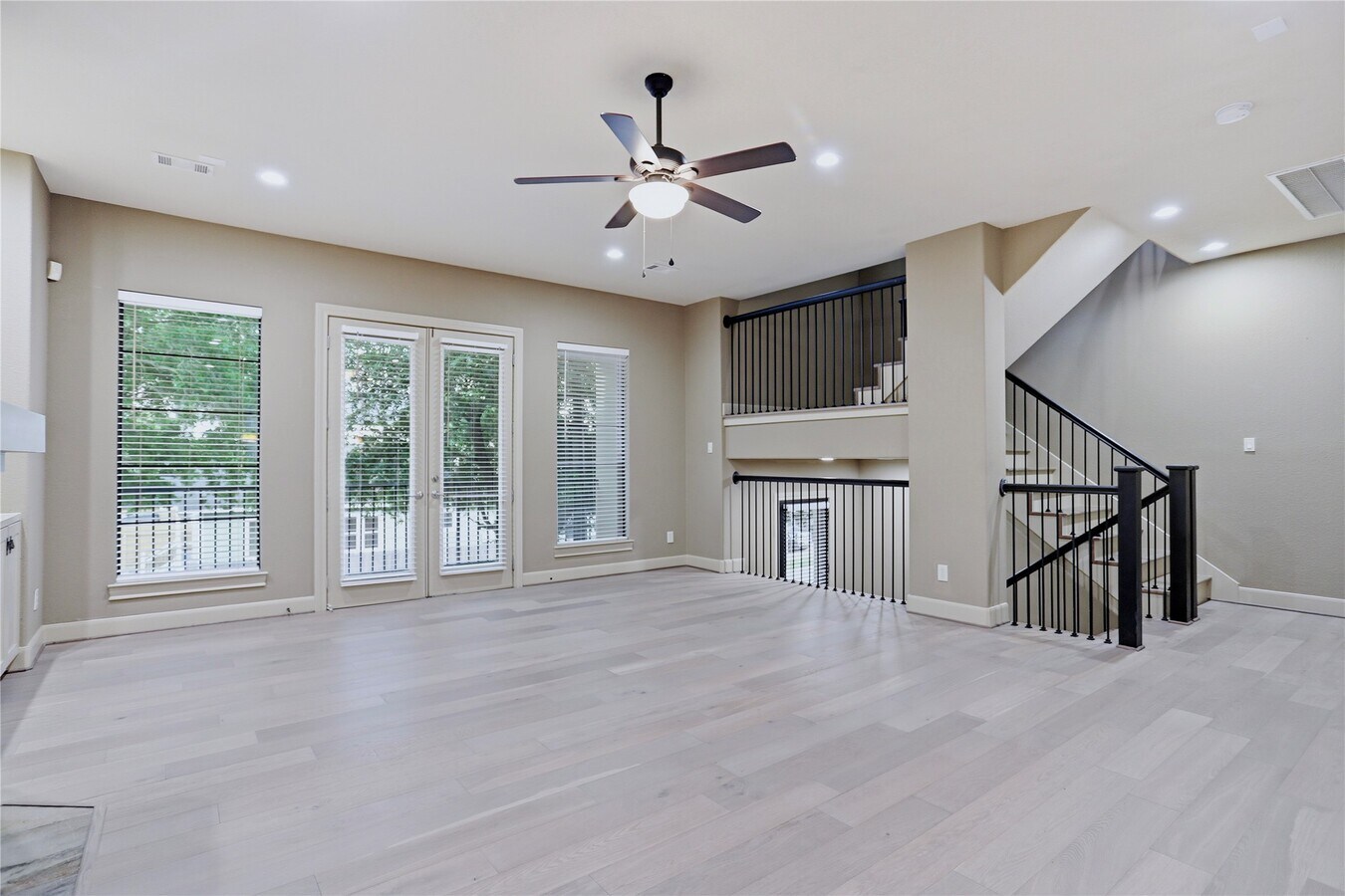 Photo - 1603 W 14th St