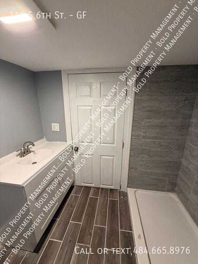 Photo - 119 S 6th St Unidad GF