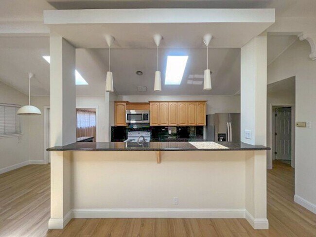 Photo - 3 Bed 2 Bath Home in Newark with Large Backyard! Small Pets Welcomed!