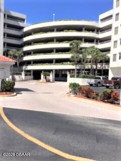Building Photo - 3 Oceans W Blvd Unit 4A6