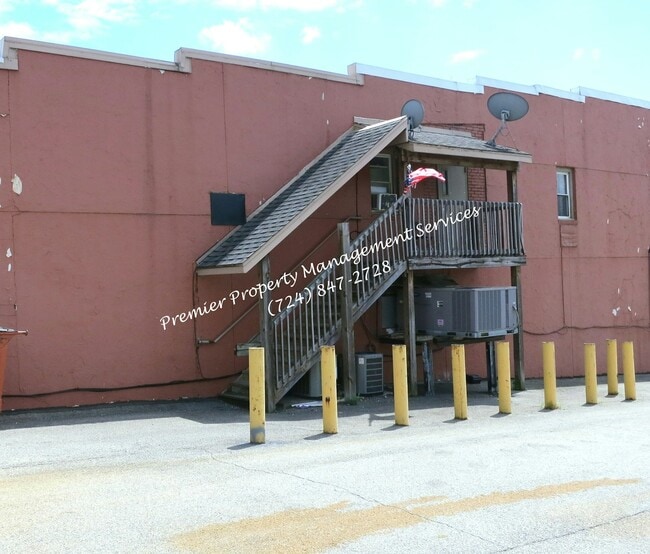 Building Photo - 527 Midland Ave Unit UF Rental