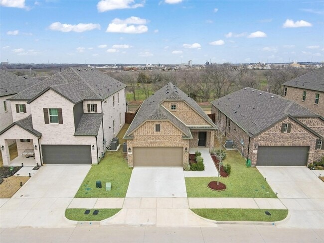 Photo - 713 Caroline Dr