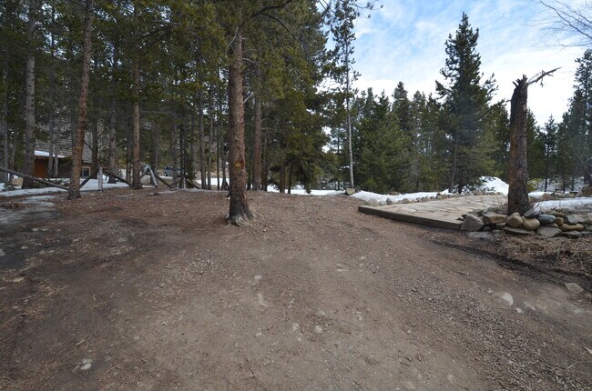 Photo - 347 SCR 450 Unit Upstairs