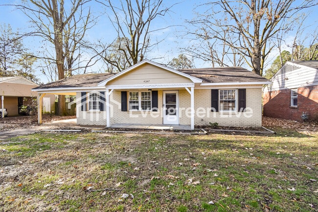 Photo - 4247 Trudy St