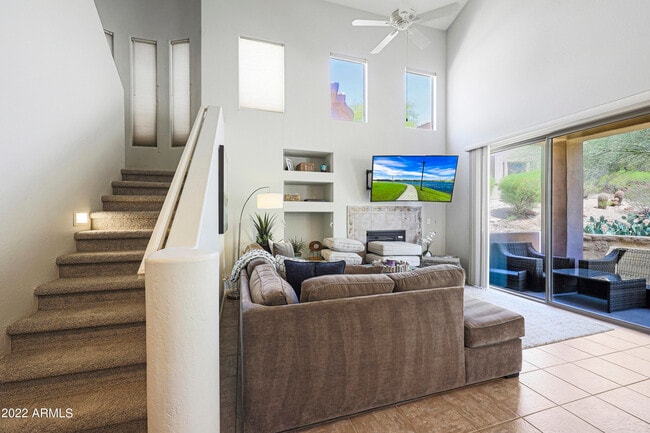 Photo - 16420 N Thompson Peak Pkwy