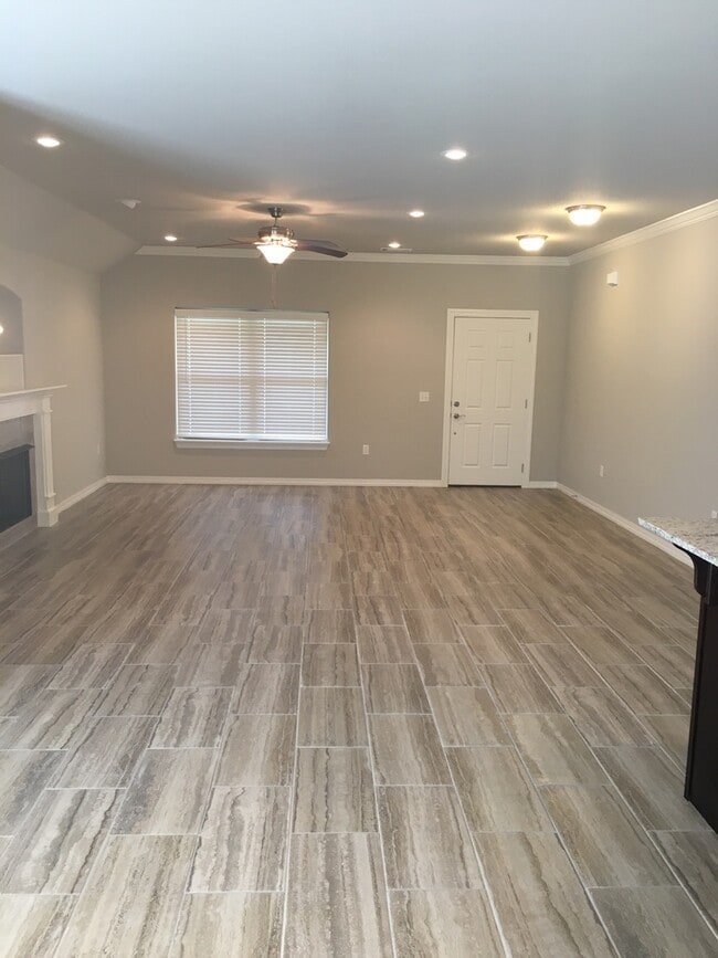 Photo - MUST SEE CHARMING HOME!!!