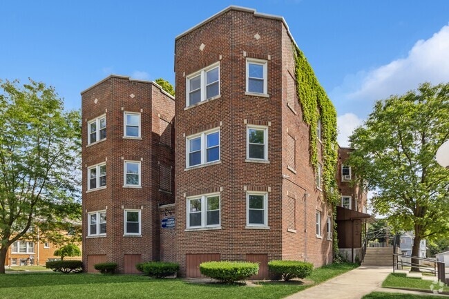 Building Photo - 512 S Chicago Ave Unit 303 Rental