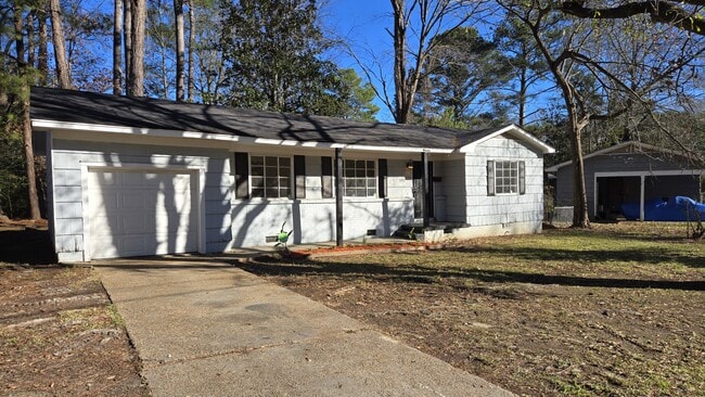 Photo - 512 Woodward Ave