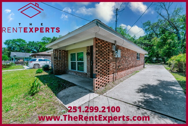 Photo - 2725 Mill St