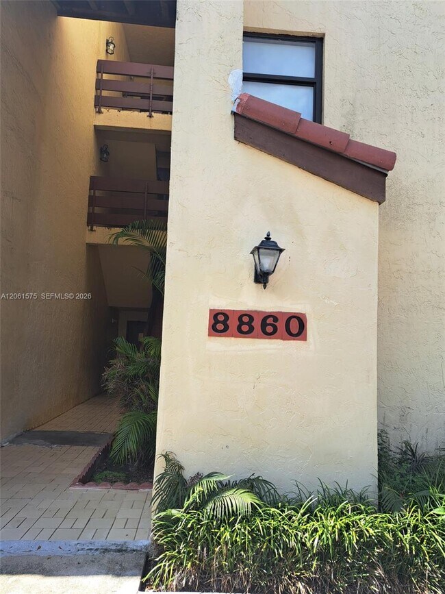 Photo - 8860 SW 123rd Ct