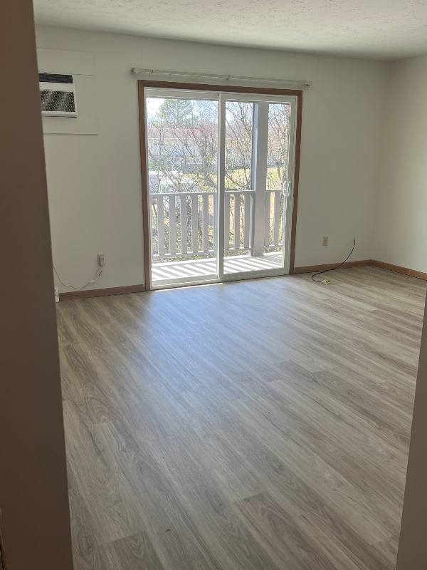 626 Lawnville Rd Unit 4