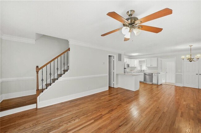 Photo - 140 Davis Mill Ct